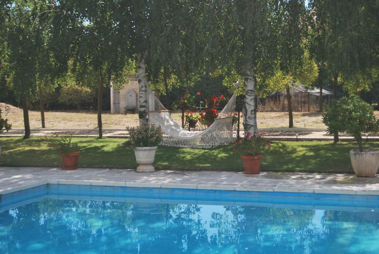 El Campillo Villa Pelabravo Exterior photo